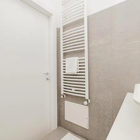 Bnbest San Siro 4 Pax Apartment *