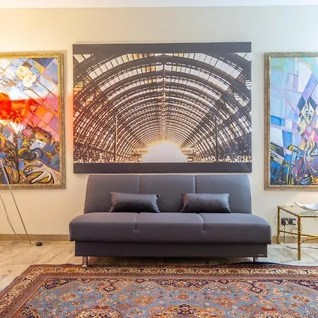 - Spacious And Bright Apartment, Elegant Area ミラノ