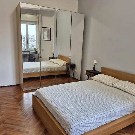 アパート Casa Colonne - 2 Bdrs In The Heart Of ミラノ