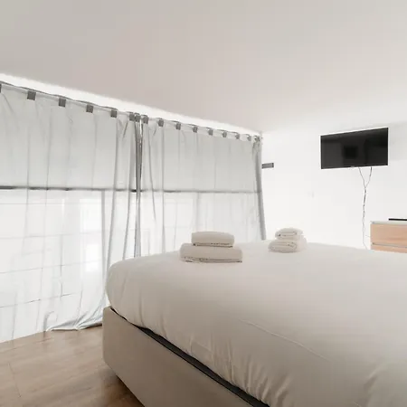 Guesthost - Affori Cozy Flat 米兰