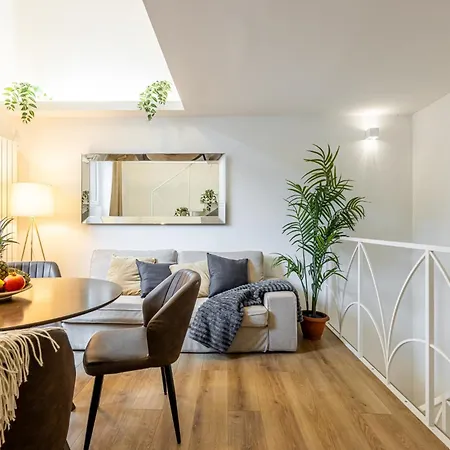 Colonna Lovely Loft - 10 Min Duomo - Buonarroti M1 Διαμέρισμα *
