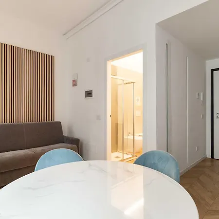 Unione Boutique - 1min From Duomo Apartment *