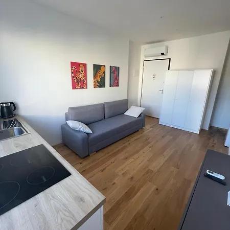 Valbrona Appartamento Milano