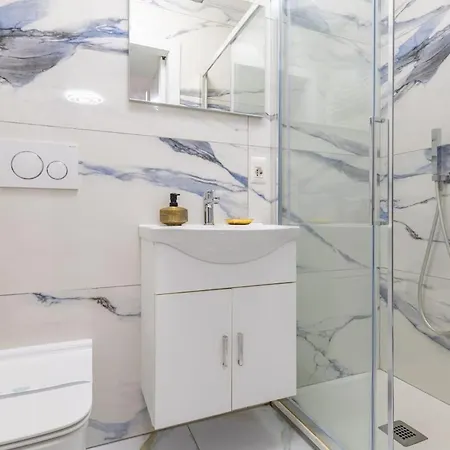Porta Venezia 6 Posti Letto, Ampio Con Wifi Lägenhet Milano