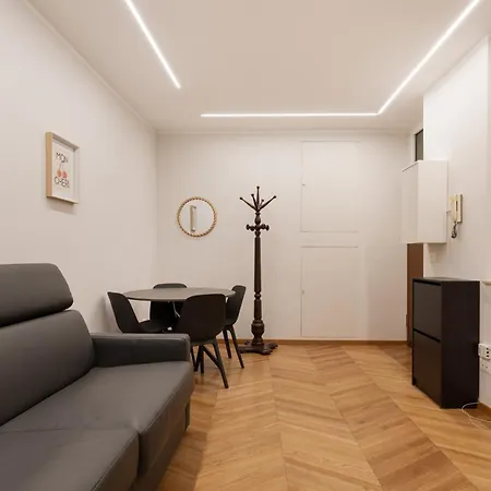 Brera - Ponte Vetero - Castello Monolocale In Centro Apartamento