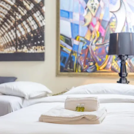 - Spacious And Bright Apartment, Elegant Area アパート ミラノ