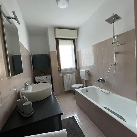 Apartmán Duo Living, Spacious Comfortable 5 Minutes From Lancetti