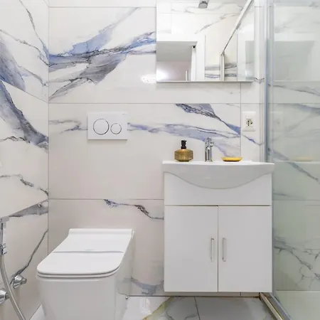 Lägenhet Porta Venezia 6 Posti Letto, Ampio Con Wifi Milano