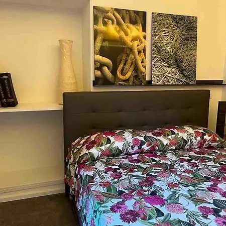Downtown Apartment, Peace &sport Apartman