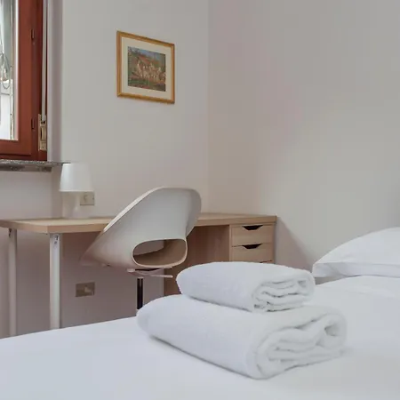 Metro 4 Spacious And Bright Three-room Апартаменты *