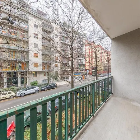 - Spacious And Bright Apartment, Elegant Area アパート *