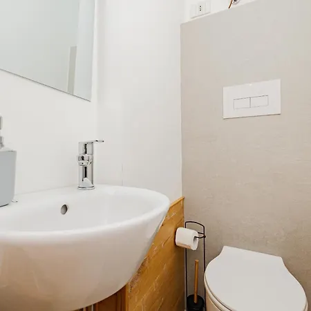 Apartment Bnbest San Siro 4 Pax