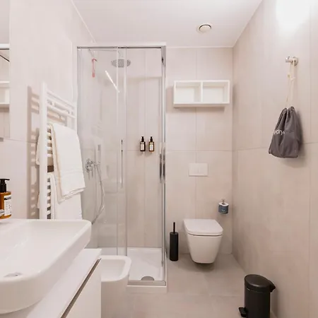 Aparthotel Relstay - De Angeli Milano