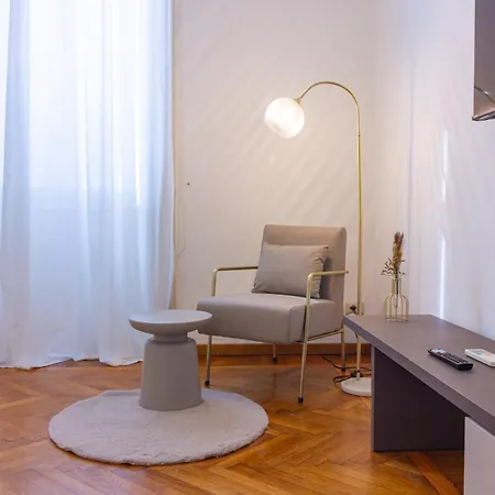 Apartament Royal - Centro Cadorna *