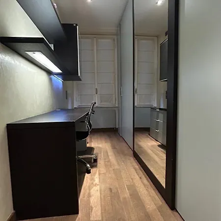 Apartment Stylish In Fashion District - Corso Venezia *