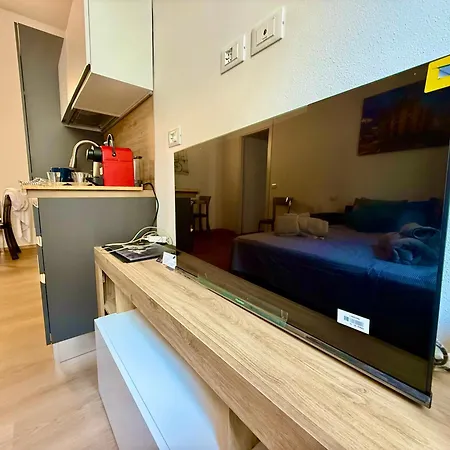 M10 The Milanese Experience Mono&bilo Гостевой дом