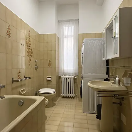 Apartamento Mamiani 14 *