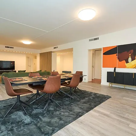 Absolute Luxury Home, 15 Minutes Walk San Siro Appartement *