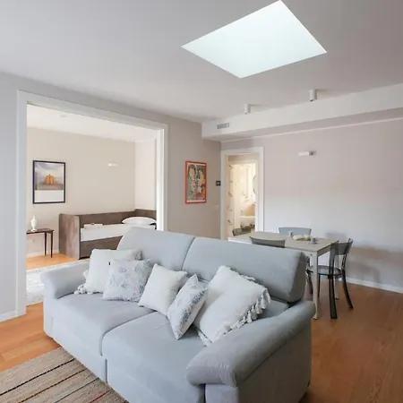 Hacca Collection - Luxury Porta Volta-brera 2br With Terrace Milánó