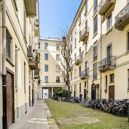 Porta Romana Akm Милан