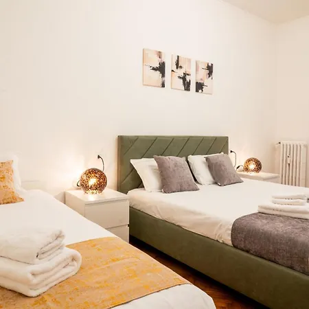 Ramazzini District - Elegant Flat X8 Apartmán