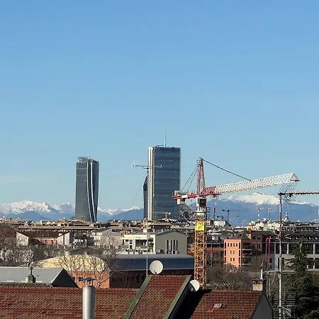 Bilocale Romolo M2, Navigli & Forum * Milán