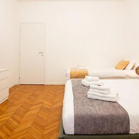 Apartmán Ramazzini District - Elegant Flat X8 *