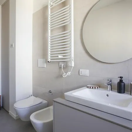 Hacca Collection - Luxury Porta Volta-brera 2br With Terrace Milánó