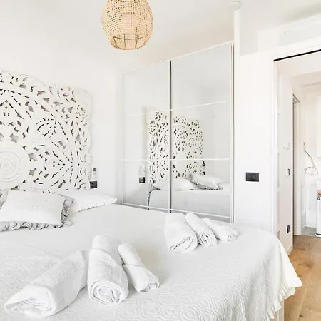 Apartament Design Smart - Terrace & Private Box Mediolan