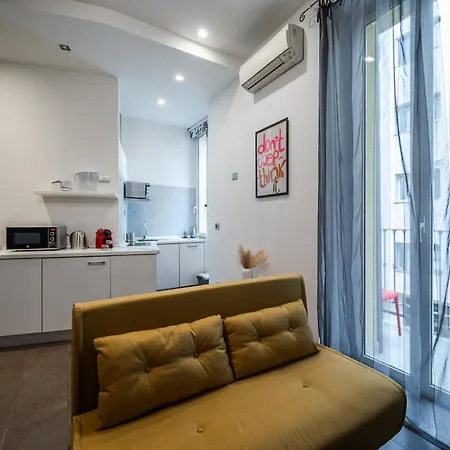 Cozy Boutique In Porta Venezia Apartment