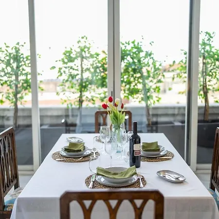 Skyline Penthouse - Terrazzo Panoramico & Metro 5min Appartement *