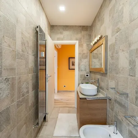 Appartement Skyline Penthouse - Terrazzo Panoramico & Metro 5min
