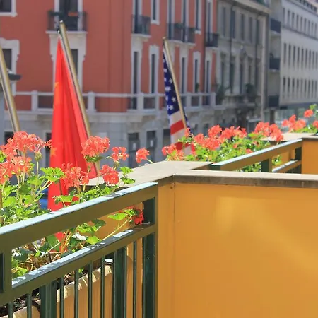 Hotell Mythos Milano