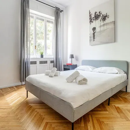 Appartamento Luxury 4 Bedrooms Close To Duomo