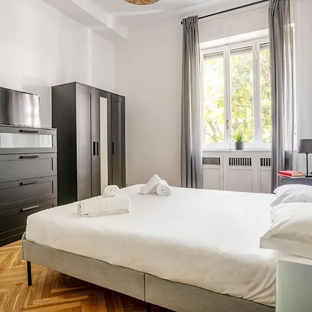 Luxury 4 Bedrooms Close To Duomo *