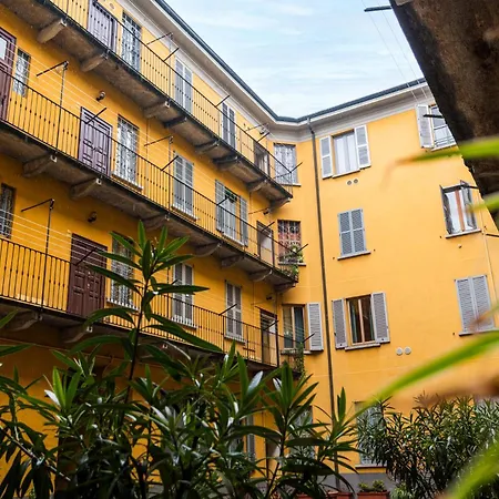 Keys Of Italy- Custodi - Darsena Pop Apartmán