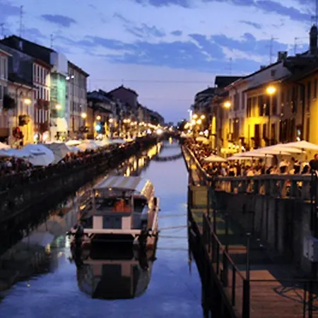 Accogliente Attico Sui Navigli Apartamento *