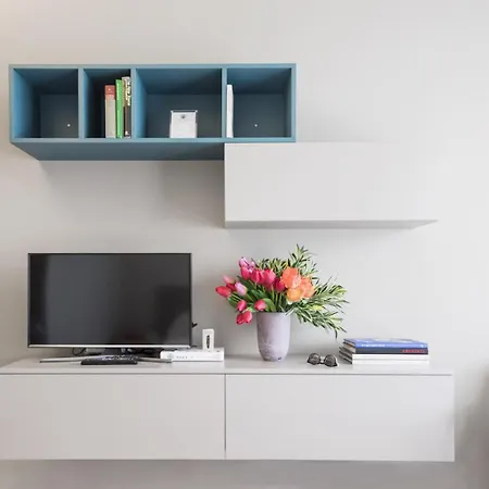 Contempora - Elvezia Park - 3bed, 3baths Overlooking The Park - E12 * Milánó