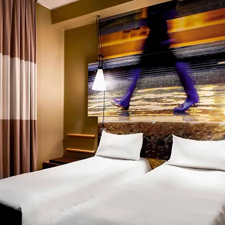 Ibis Centro 3*