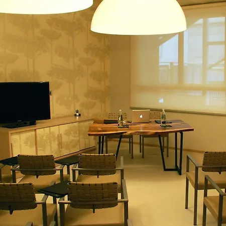 Hotel Nu 4*