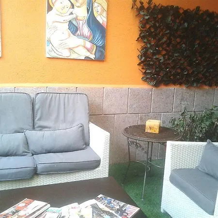 La Del Pino فندق مبيت وإفطار
