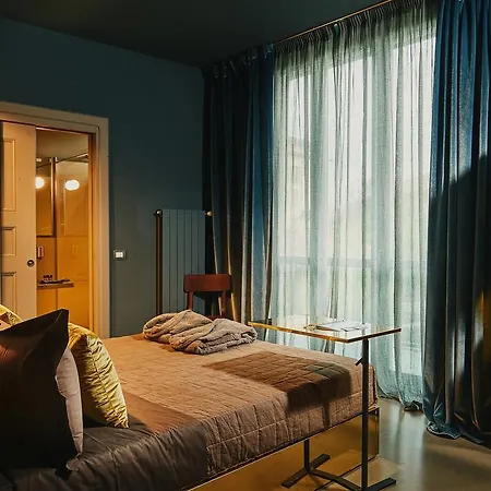 Boutique Borgo Nuovo Milan