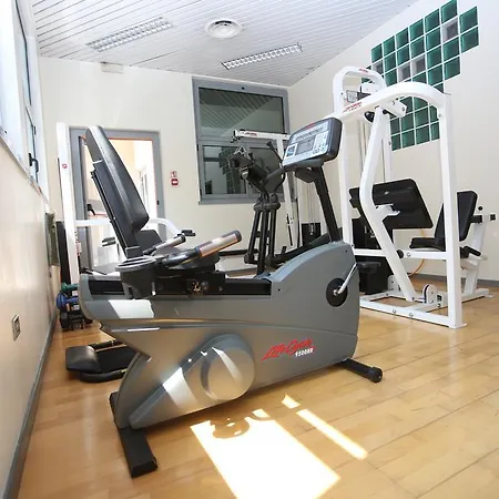 فندق Mihotel ميلان