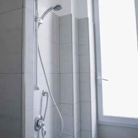 Italianway Easy - Corso Sempione 96 *