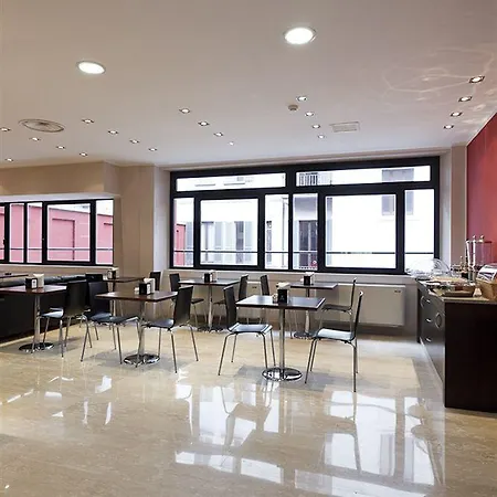 Hotell Oasi Village Milano