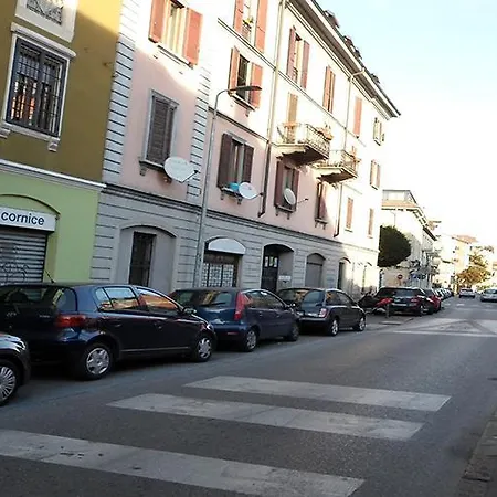 Le Di Raffaele * Milano