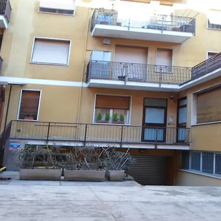 Le Di Raffaele * Milano