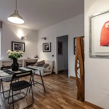 Design Bocconi Apartman *