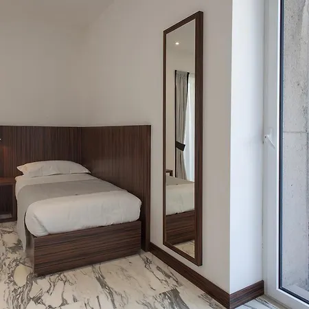 Gasthof My Bed Montenapoleone 2*