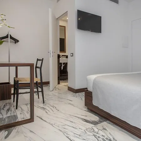 Gasthof My Bed Montenapoleone